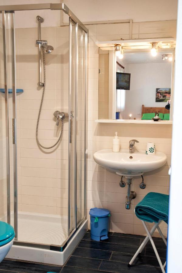 Casa Vacanze Tana Della Volpe 이스프라 외부 사진