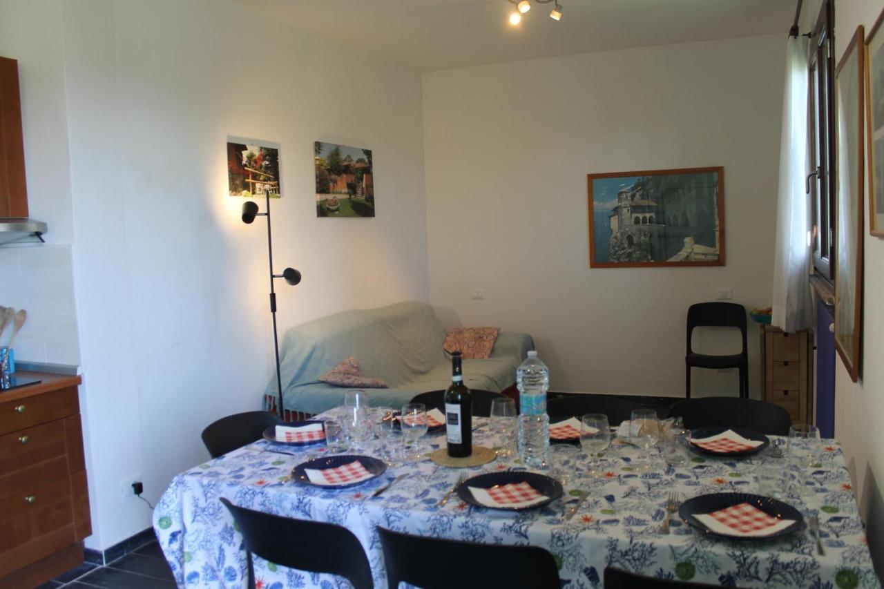 Casa Vacanze Tana Della Volpe 이스프라 외부 사진